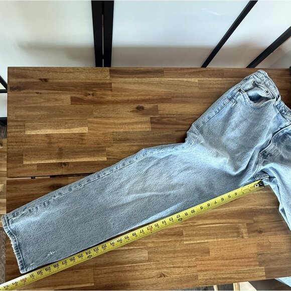 Abercrombie & Fitch Women's The 90s Straight Ultra High Rise Jean Size 33/16 L - Picture 4 of 16